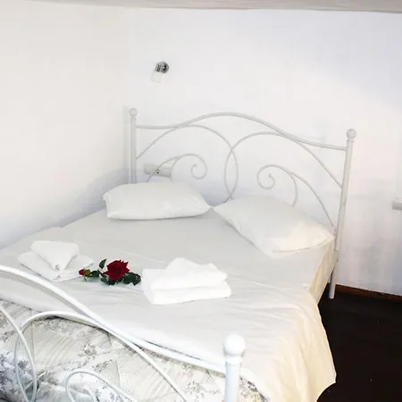Mr Manolis Central Apartment